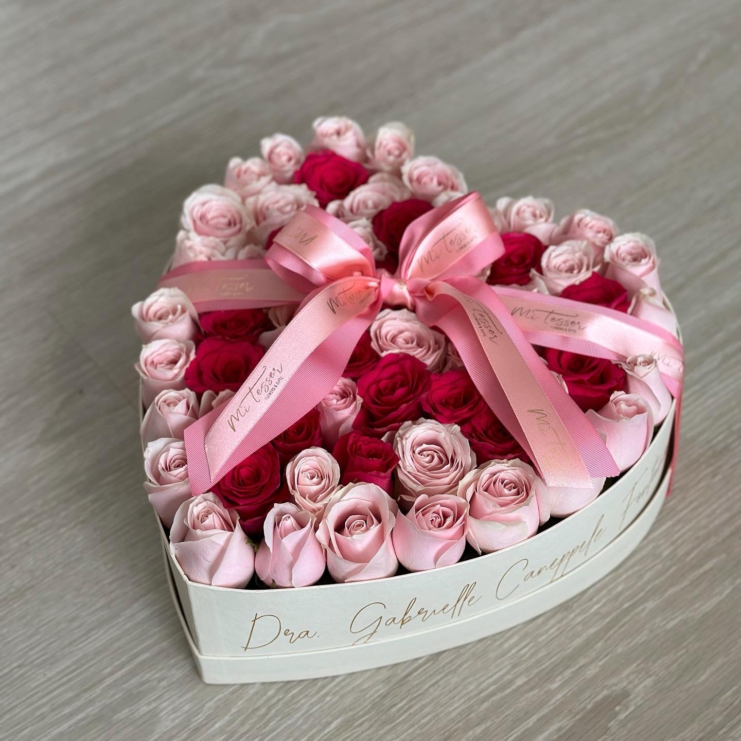 Caixa coração com rosas