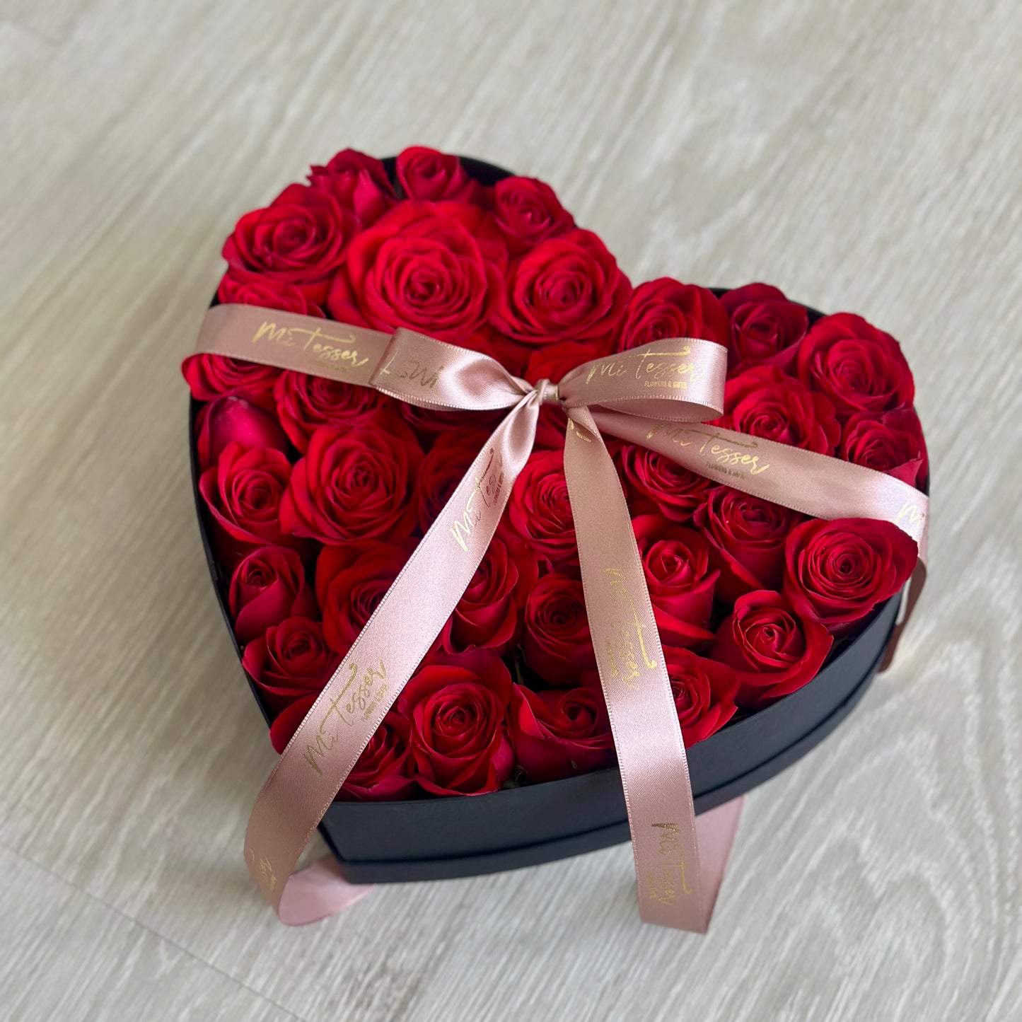 Caixa coração com rosas