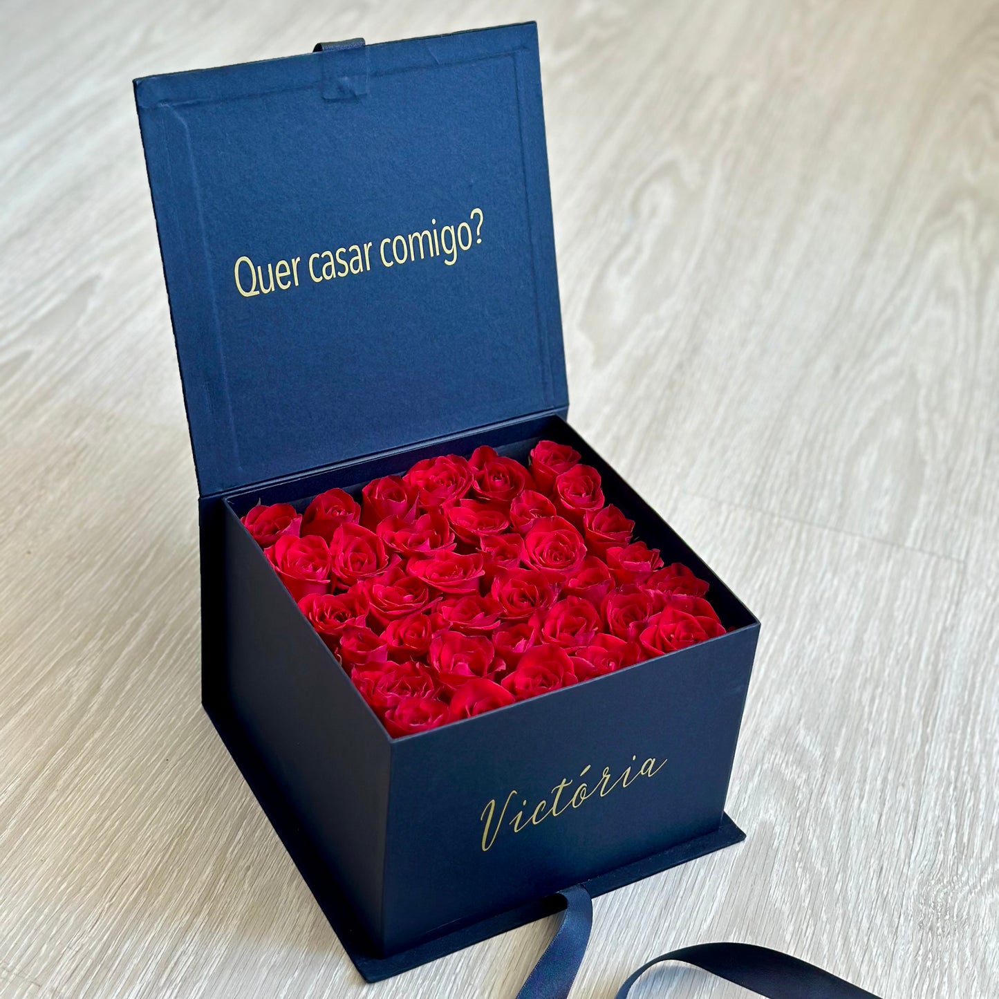 Flowerbox quadrada com rosas