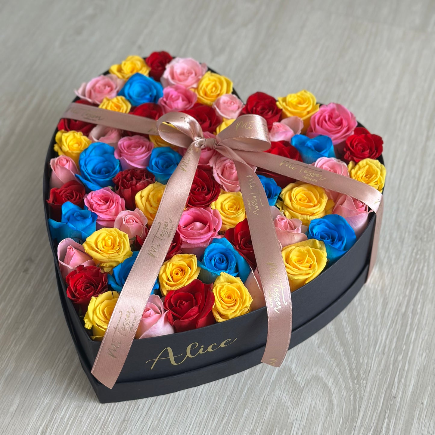 Box coração colorido