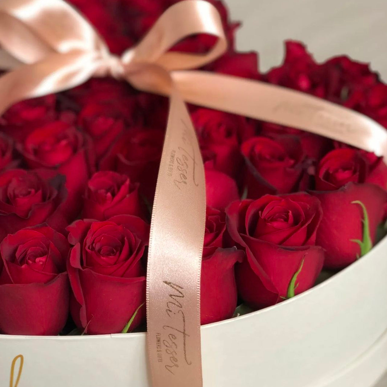 Caixa coração com rosas