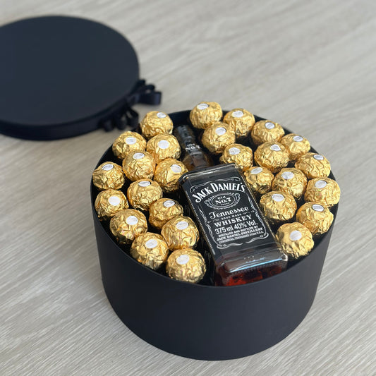 Box Redonda com Jack Daniels e Ferrero Rocher