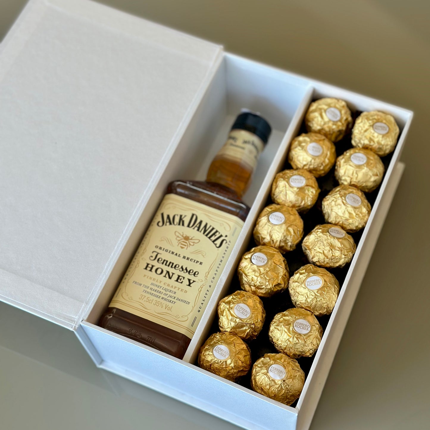 Caixa Whisky ou Chandon + Ferrero Rocher